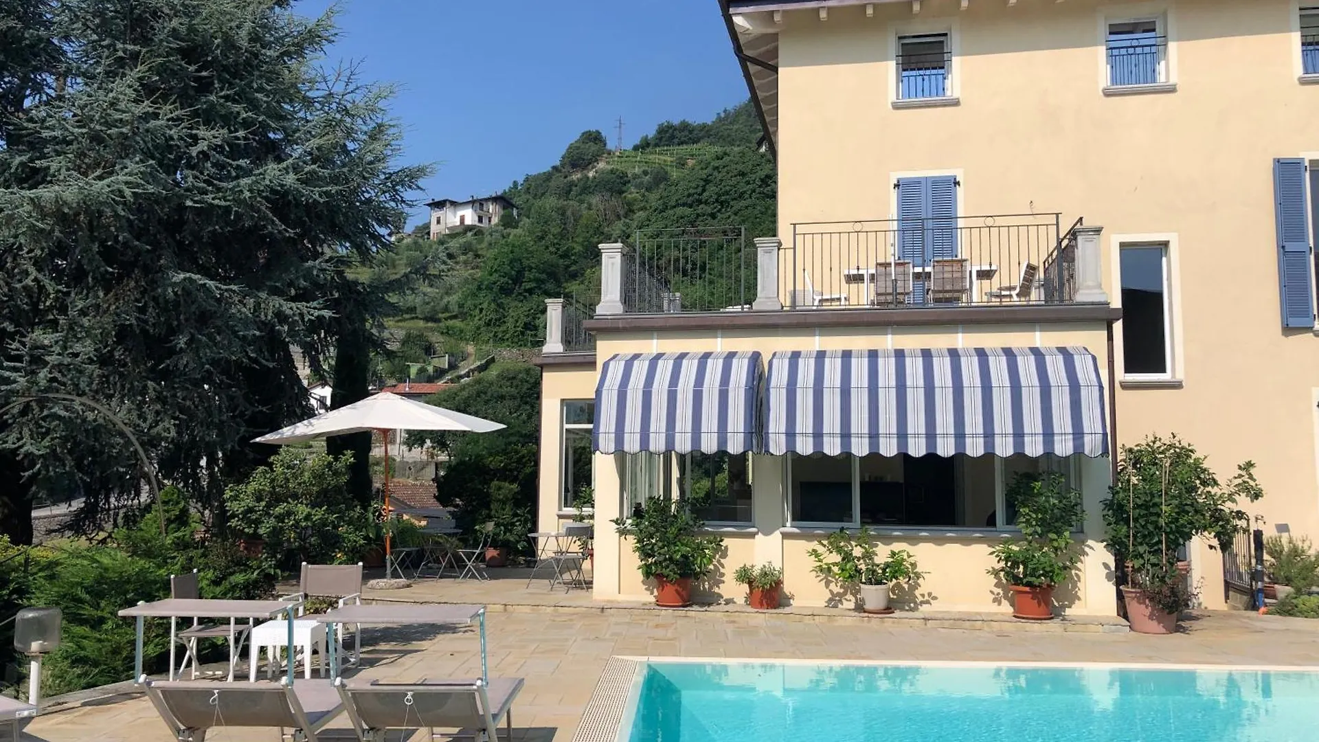 B&B Villa Eden Jacuzzi Pool Domaso